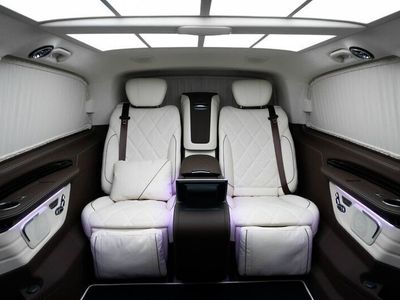 Gebraucht Mercedes V300 237 PS (174 kW) 2022 Schwarz Van / Kleinbus