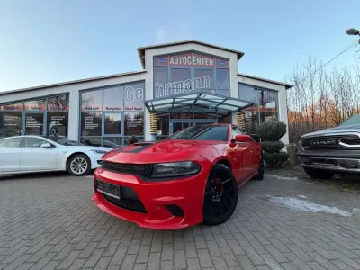 Gebraucht Dodge Charger 375 PS (275 kW) 2017 Rot Limousine