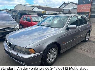 BMW 525