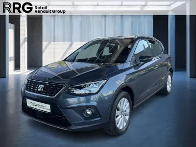 Gebraucht Seat Arona XCELLENCE 90 PS (66 kW) 2021 Â´magnetic techâ´ (grau) SUV