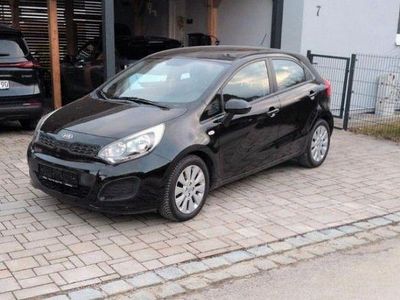 Usata Kia Rio Edition 7 86 CV (63 kW) 2012 Nero Berlina