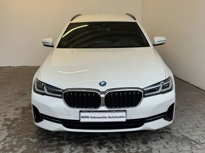 Używany BMW 530e 292 KM (214 kW) 2022 Biały Kombi