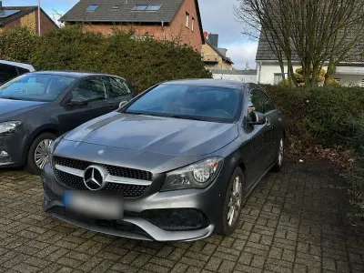 Gebraucht Mercedes CLA200 AMG line 136 PS (100 kW) 2016 Grau Coupé