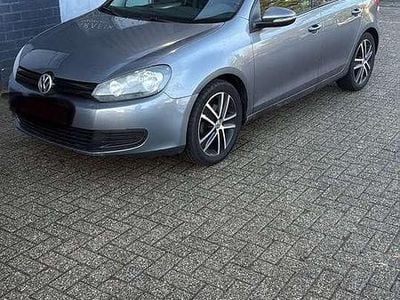 Gebraucht VW Golf VII Trendline 86 PS (63 kW) 2012 Grau Kombi