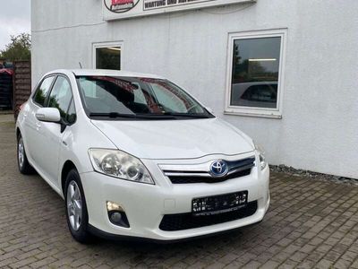 Toyota Auris Hybrid