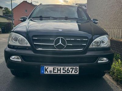 Mercedes ML270