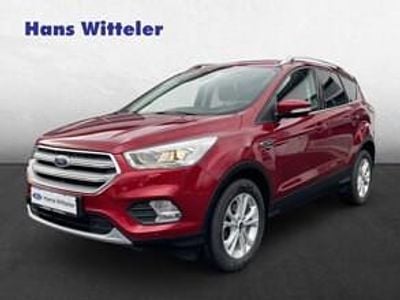 Gebraucht Ford Kuga Titanium 150 PS (110 kW) 2019 Rubyrot (metallic) SUV
