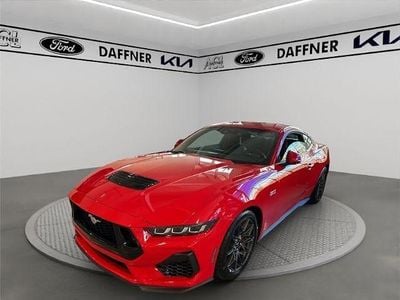 Neu Ford Mustang GT Fastback 446 PS (328 kW) 2026 Racerot Coupé