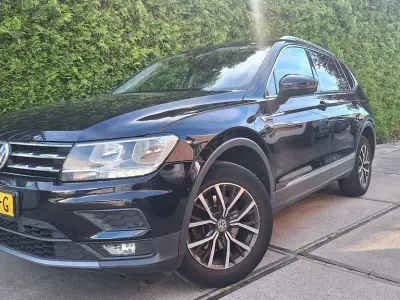 Gebraucht VW Tiguan Allspace Comfortline 150 PS (110 kW) 2019 Schwarz SUV
