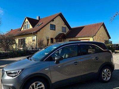 Gebraucht Opel Crossland X Innovation 130 PS (95 kW) 2018 Grau SUV