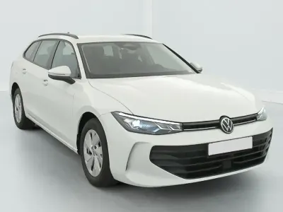 Gebraucht VW Passat 150 PS (110 kW) 2024 (blanc pur) Kombi