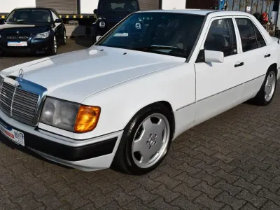 Gebraucht Mercedes E280 197 PS (144 kW) 1992 Weiß Limousine