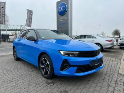 Gebraucht Opel Astra 131 PS (96 kW) 2025 Watteau grn Kleinwagen