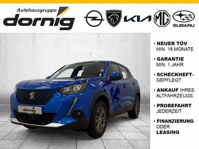 Gebraucht Peugeot e-2008 Active 100 kW (136 PS) 2021 Vertigo blau SUV