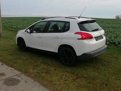 Gebraucht Peugeot 2008 81 PS (59 kW) 2014 Weiß SUV
