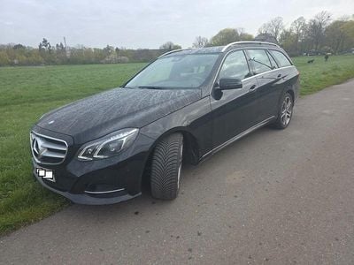 Gebraucht Mercedes E250 Avantgarde 211 PS (155 kW) 2016 Schwarz Kombi