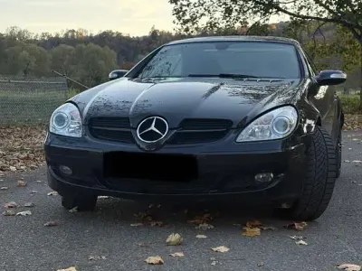 Usata Mercedes SLK200 232 CV (170 kW) 2006 Nero Cabrio