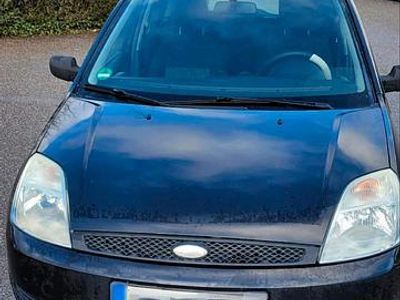 Gebraucht Ford Fiesta 70 PS (51 kW) 2005 Schwarz Kleinwagen
