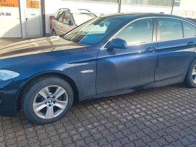 Gebraucht BMW 528 258 PS (189 kW) 2011 Blau Limousine