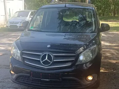 Gebraucht Mercedes Citan 111 Edition 110 PS (80 kW) 2016 Dravitschwarz metallic Van / Kleinbus