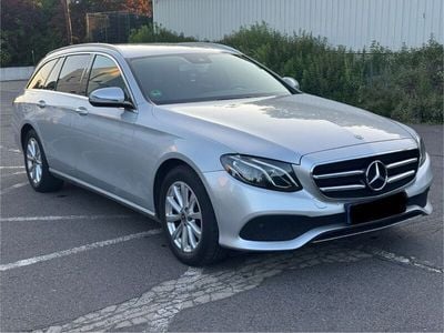 Mercedes E220