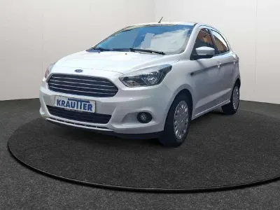 Gebraucht Ford Ka Basis 69 PS (50 kW) 2018 Oxford white Limousine