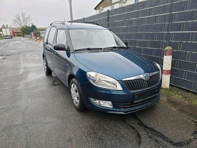 Usata Skoda Roomster 69 CV (50 kW) 2011 Blu Monovolume