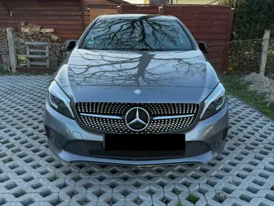 Gebraucht Mercedes A200 136 PS (100 kW) 2016 Grau Kleinwagen