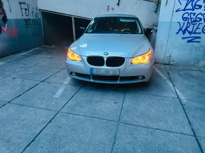 Gebraucht BMW 525 192 PS (141 kW) 2004 Grau Limousine
