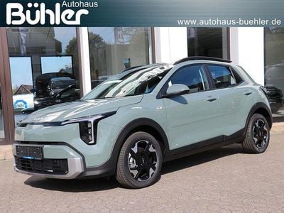 Neu Kia Stonic Vision 101 PS (74 kW) 2025 Adventurous green metallic SUV