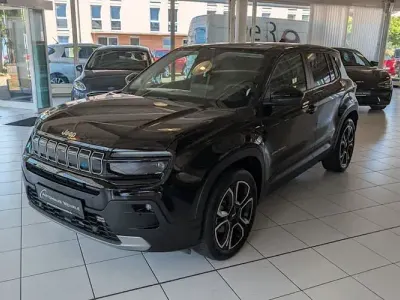 Gebraucht Jeep Avenger EV Summit 114 kW (156 PS) 2023 Volcano black SUV