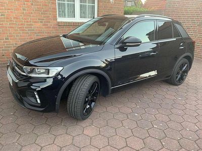 Second-hand VW T-Roc R-line 190 CP (139 kW) 2022 Negru SUV