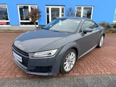 Używany Audi TT Comfort 230 KM (169 kW) 2015 Szary Coupe