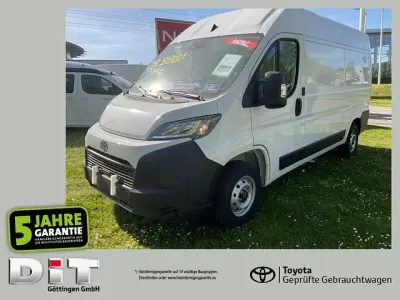 Gebraucht Toyota Proace 140 PS (102 kW) 2024 Van / Kleinbus