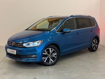 Gebraucht VW Touran Highline 150 PS (110 kW) 2023 Blau Van / Kleinbus