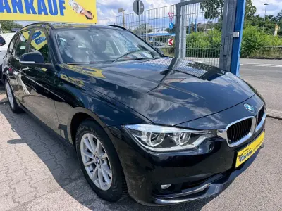 Gebraucht BMW 318 Advantage 136 PS (100 kW) 2018 Schwarz Kombi
