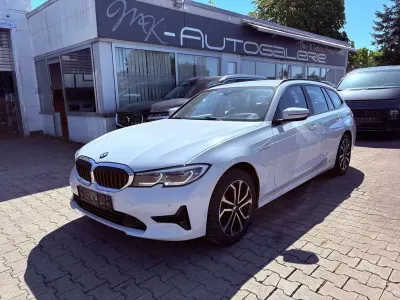 Gebraucht BMW 330 Advantage 252 PS (185 kW) 2021 Weiß Kombi