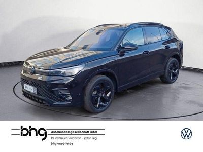 Schwarz Gebraucht 2024 VW Tiguan R-line SUV | 44.820 € (Superpreis)