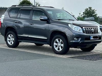 Usata Toyota Land Cruiser Anniversary 190 CV (139 kW) 2011 Grigio SUV