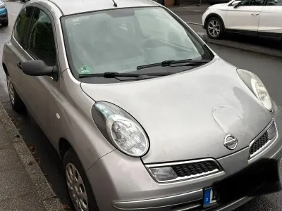 Usata Nissan Micra 65 CV (47 kW) 2009 Argento Utilitaria