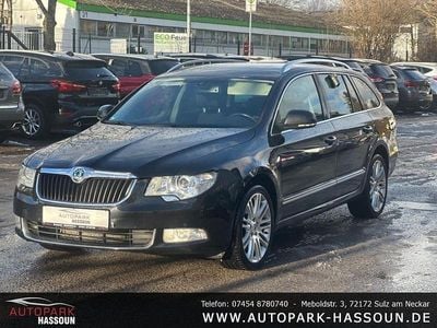 Gebraucht Skoda Superb Elegance 170 PS (125 kW) 2012 Schwarz Kombi