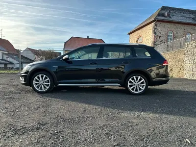 Gebraucht VW Golf Alltrack 184 PS (135 kW) 2018 Schwarz Kombi