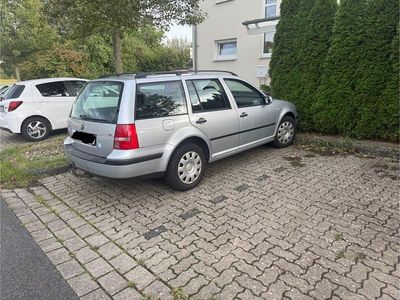 VW Golf IV