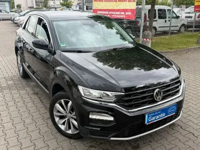 Gebraucht VW T-Roc Style 116 PS (85 kW) 2020 Deep black SUV