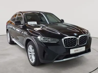 Gebraucht BMW X4 Performance 184 PS (135 kW) 2023 Schwarz uni SUV