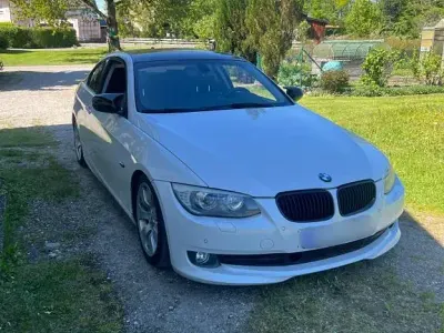 Second-hand BMW 330 245 CP (180 kW) 2012 Alb Coupe