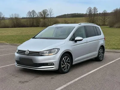 Gebraucht VW Touran Sound 150 PS (110 kW) 2017 Silber Van / Kleinbus