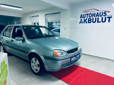 Gebraucht Ford Fiesta 75 PS (55 kW) 2001 Blau Kleinwagen