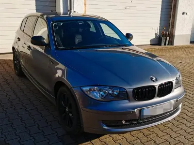 Gebraucht BMW 118 Sport Line 150 PS (110 kW) 2013 Grau Kleinwagen
