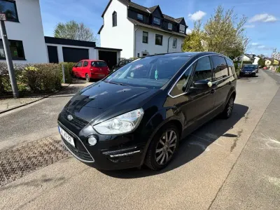 Używany Ford S-MAX Titanium 163 KM (119 kW) 2013 Czarny Minivan